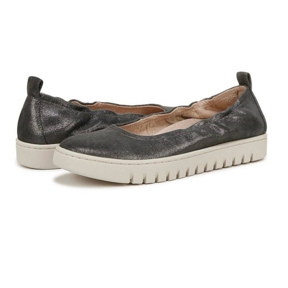 VIONIC Women's 9.5 Uptown Ballet Leather Comfort Walking Shoes Silver Gray